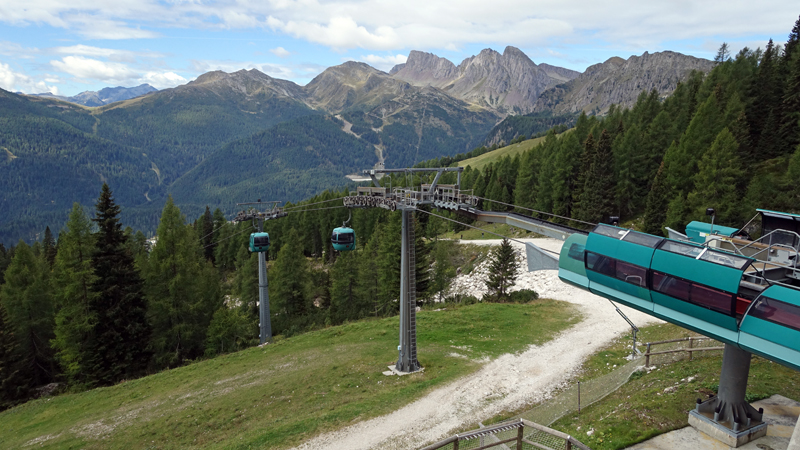 2017-09-05_111646 trentino-suedtirol-2017.jpg - Seilbahn von San Martino di Castrozza zur Pala                               